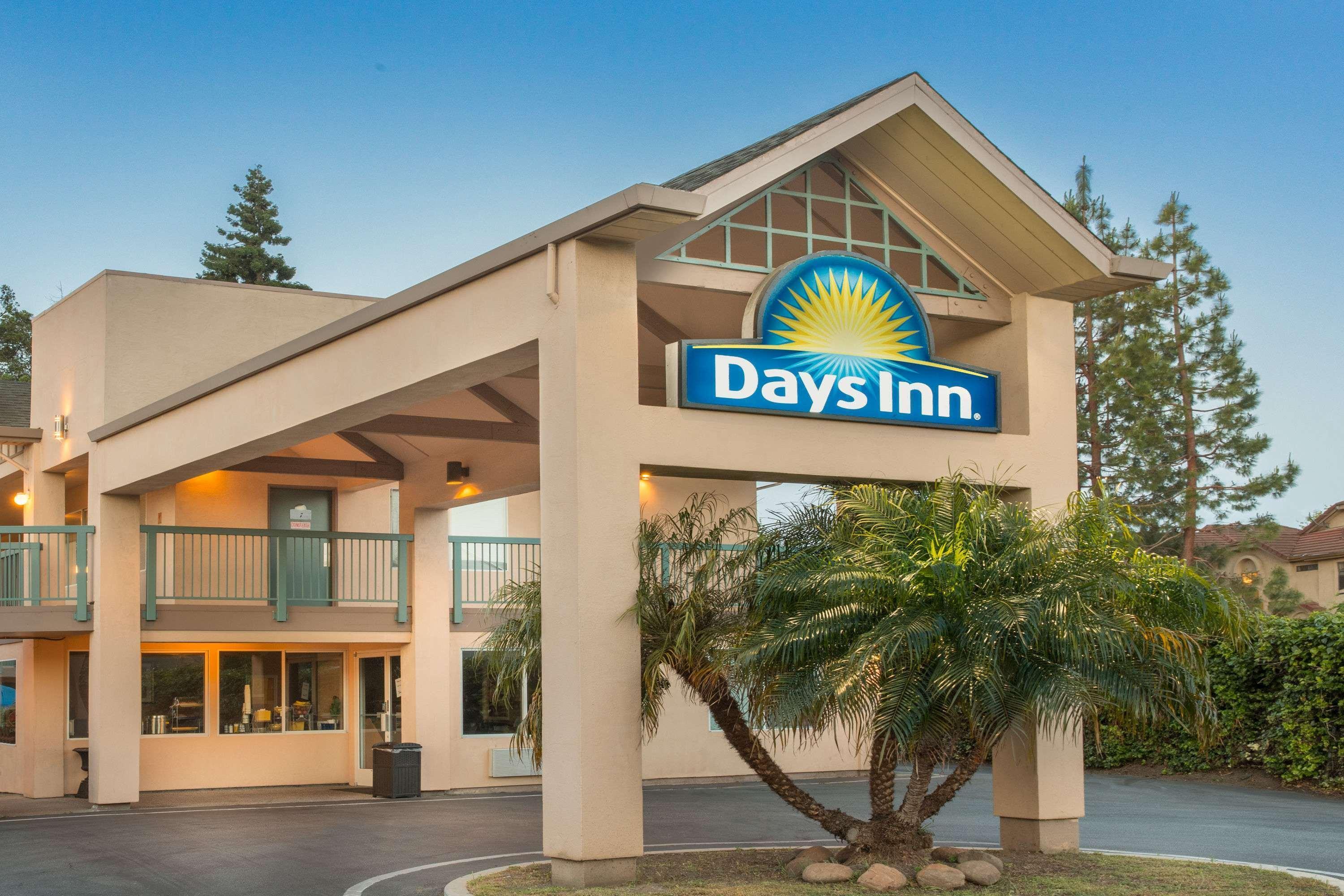 Days Inn By Wyndham Redwood City Zewnętrze zdjęcie